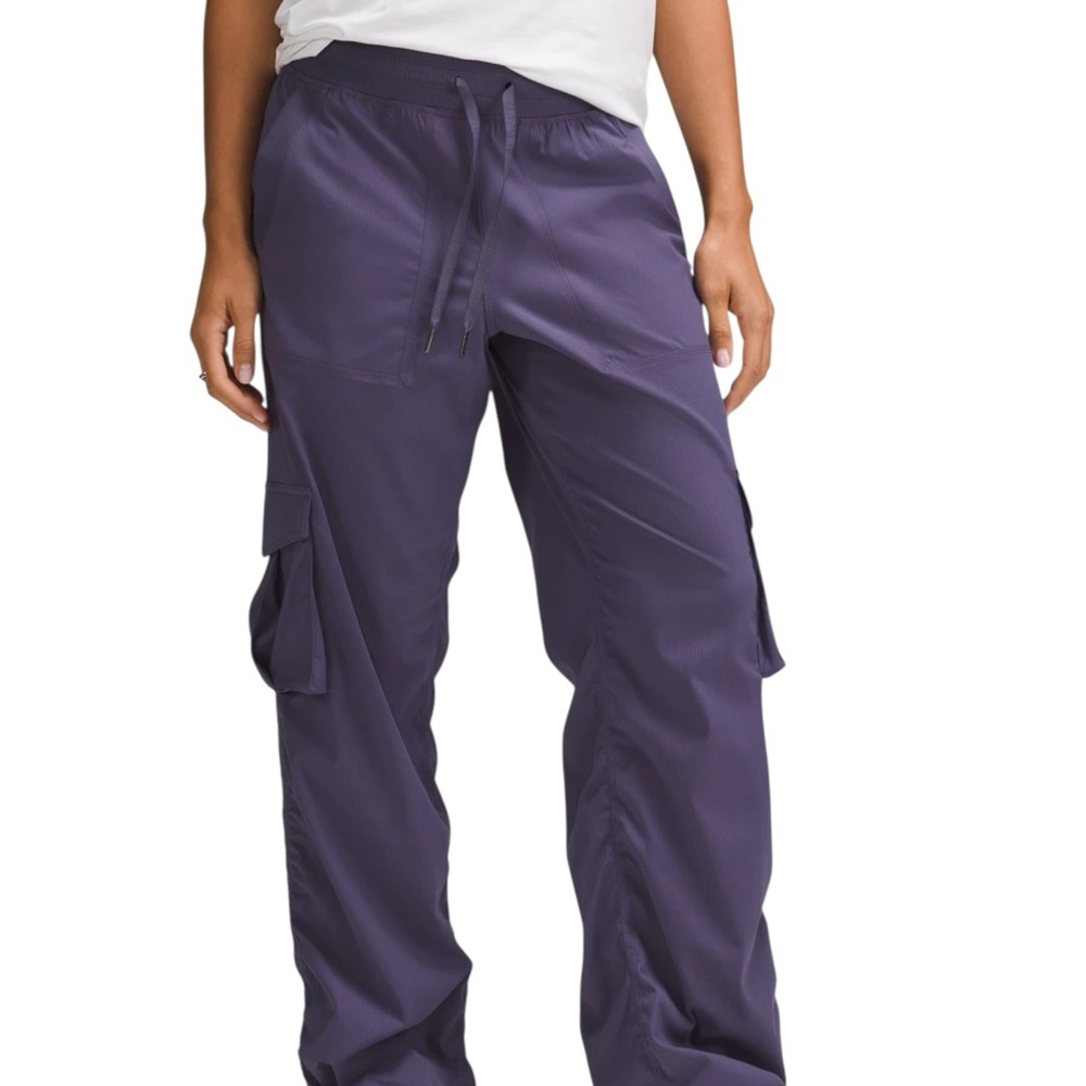 Lululemon Dance Studio Relaxed-Fit Mid-Rise Cargo Pants Nightfall, Size S (NWOT)